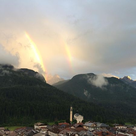 Fra Rose E Mughi Bed & Breakfast Domegge di Cadore Dış mekan fotoğraf