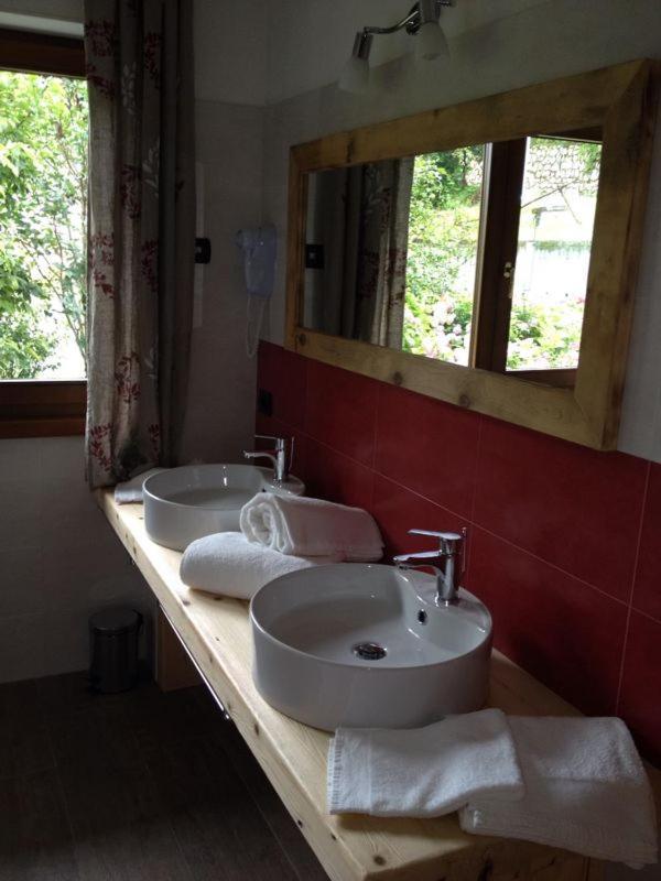 Fra Rose E Mughi Bed & Breakfast Domegge di Cadore Dış mekan fotoğraf
