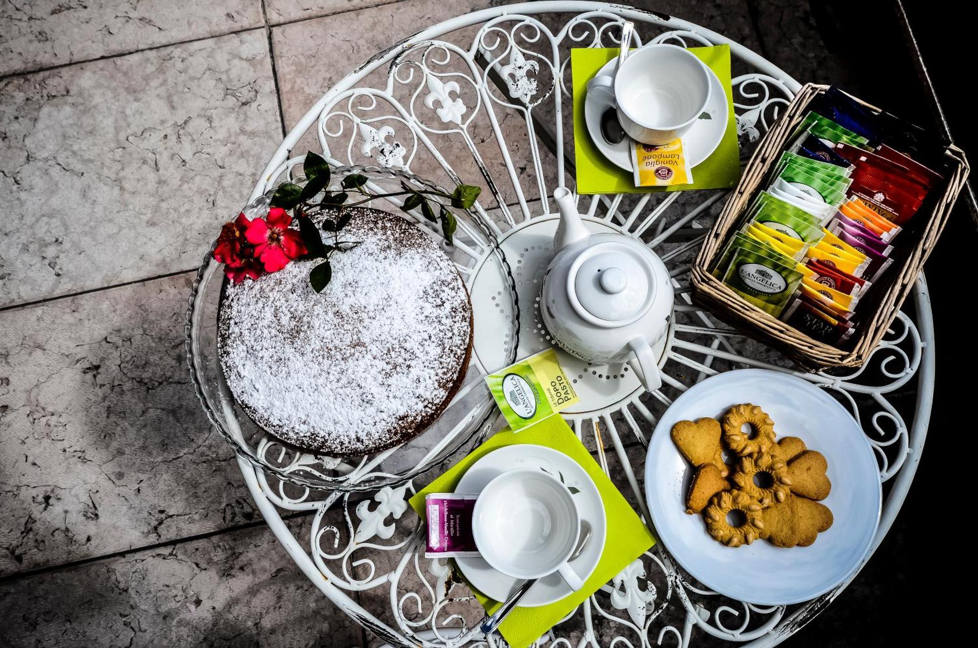 Fra Rose E Mughi Bed & Breakfast Domegge di Cadore Dış mekan fotoğraf