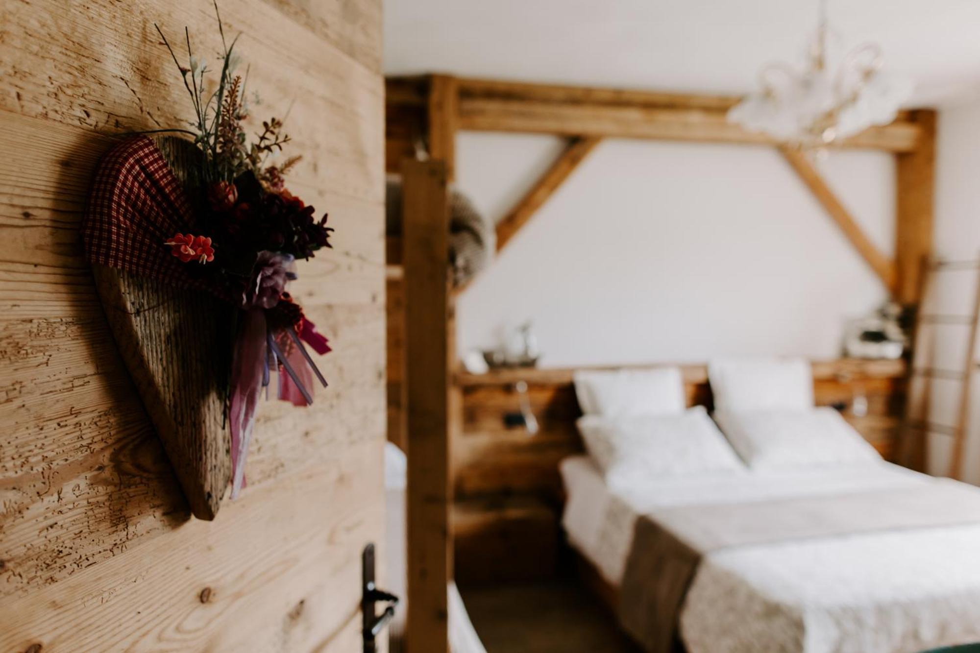 Fra Rose E Mughi Bed & Breakfast Domegge di Cadore Dış mekan fotoğraf